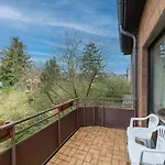 Schöne, möblierte Wohnung mit Balkon und Tiefgarage