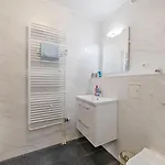 Appartement Schoene, Moeblierte Mit Balkon Und Tiefgarage *